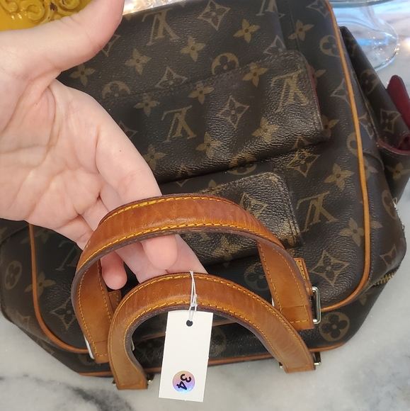 LOUIS VUITTON EXCENTRI CITE HANDBAG - Picture 8 of 14